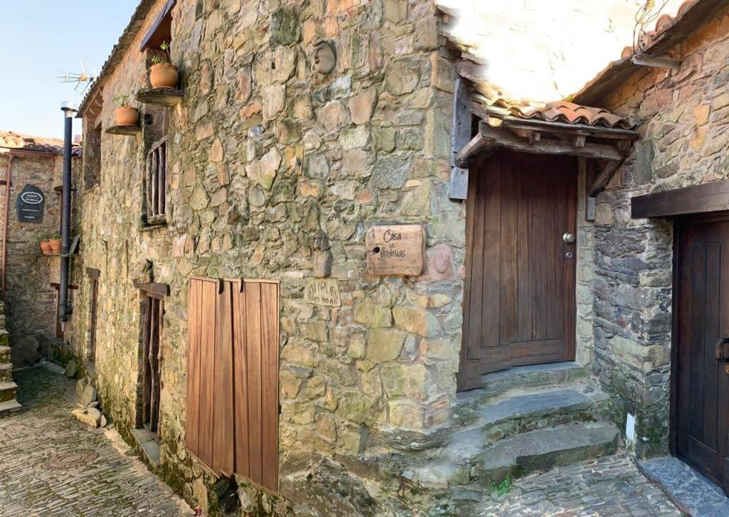 Casa das Estátuas Gondramaz Esterno foto