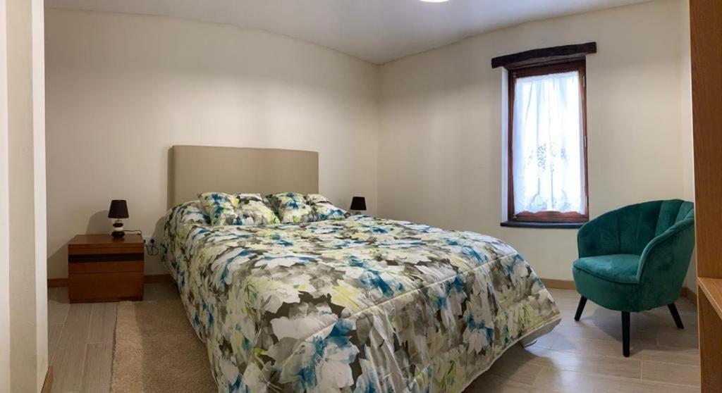 Casa das Estátuas Gondramaz Esterno foto